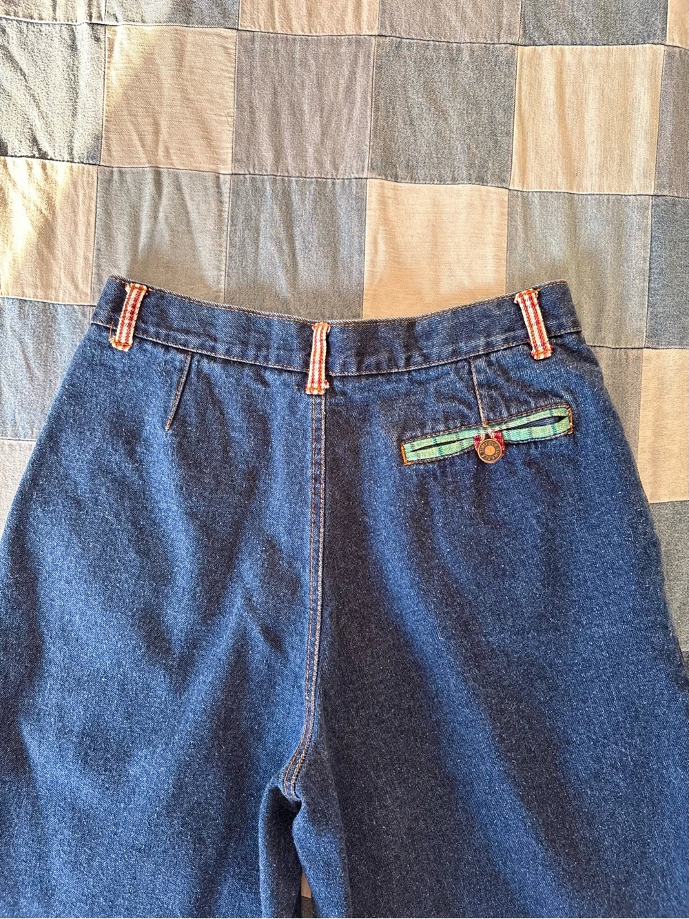 Vintage High Waisted Pleated Dark Wash Denims Shorts/Jorts with Plaid Details - Picture 4 of 5